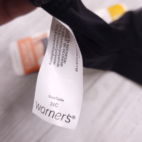 Warner's Simply Perfect Wirefree Convertible Bra - Picture 6 of 7